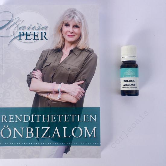 Rendíthetetlen önbizalom Boldog asszony illóolaj keverékkel
